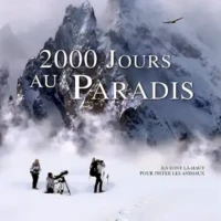 affiche du film animalier 2000 jours au paradis